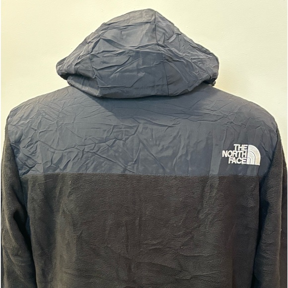 North Face Hooded Fleece with Full Zipper , Unisex - Picture 10 of 16